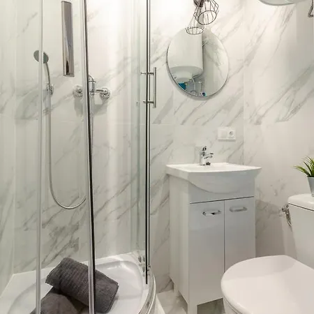 Center - Gdanska 44 Hotel *