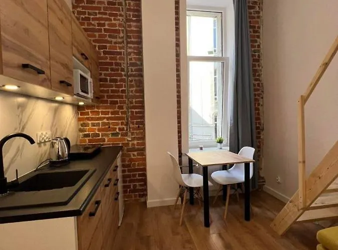 Center - Gdanska 44 *